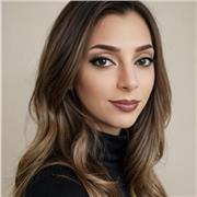 Docente impartisce ripetizioni di inglese di scuola di ogni ordine e grado